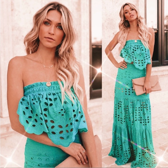 Vici Flawless Cotton Crop Top & Maxi Skirt Two Piece Dress Set - Picture 4 of 7